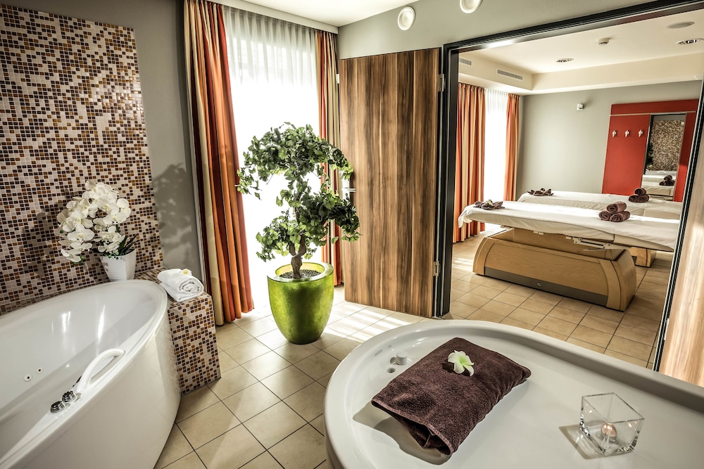 Seehotel Fleesensee 50/50