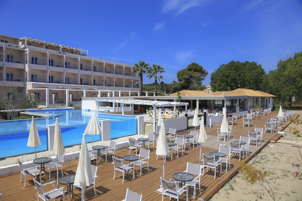 Cavomarina Beach Hotel - Adults Only 45/62