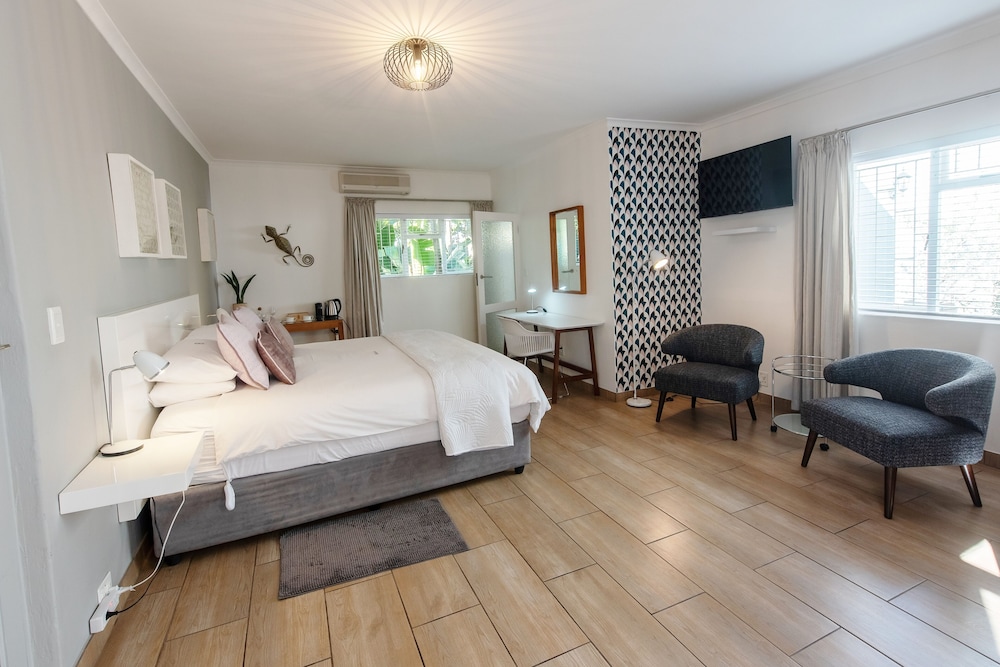 Superior, Double Bed, Garden Area