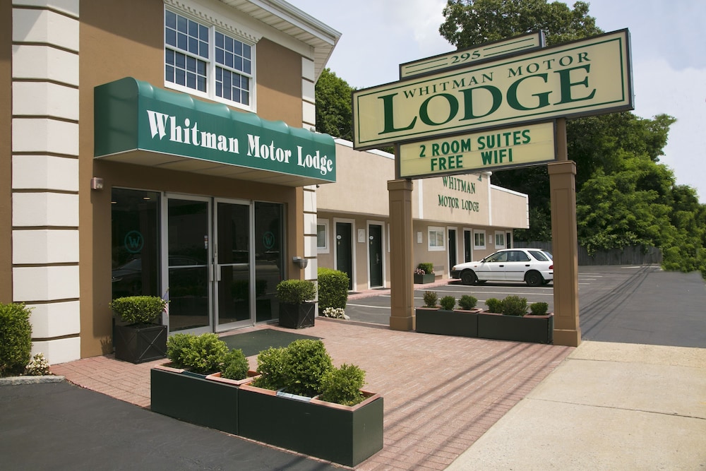 Whitman Motor Lodge 4/53
