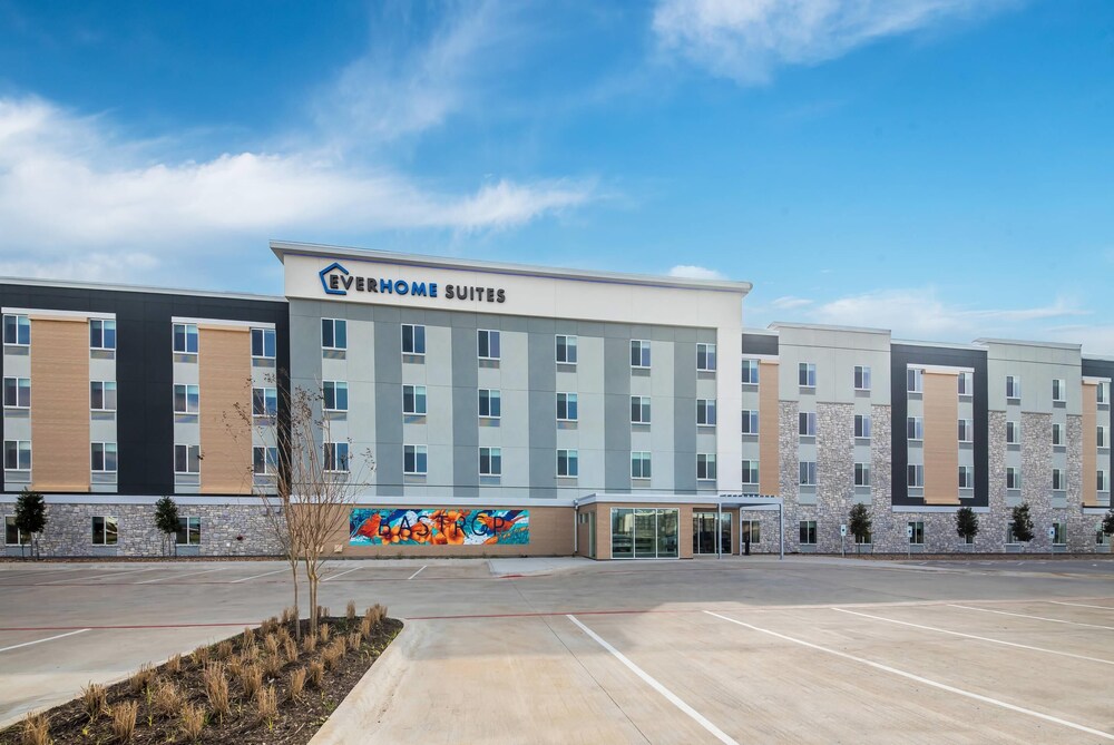 Everhome Suites Bastrop 35/49