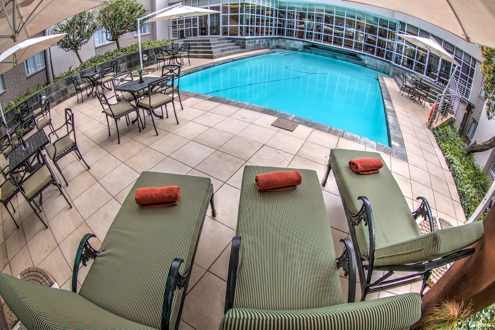 City Lodge Bryanston 6/41