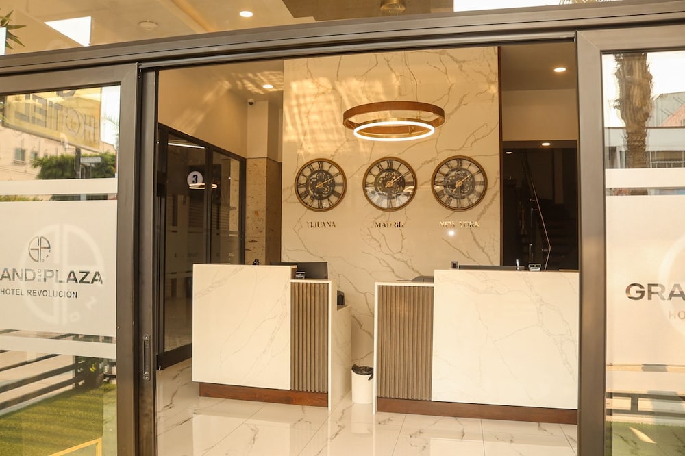 Hotel Grand One Plaza 5/42