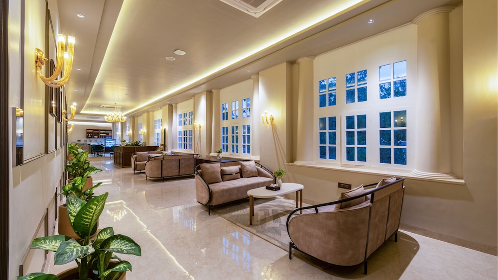 Saltstayz Autograph Connaught Place 38/58