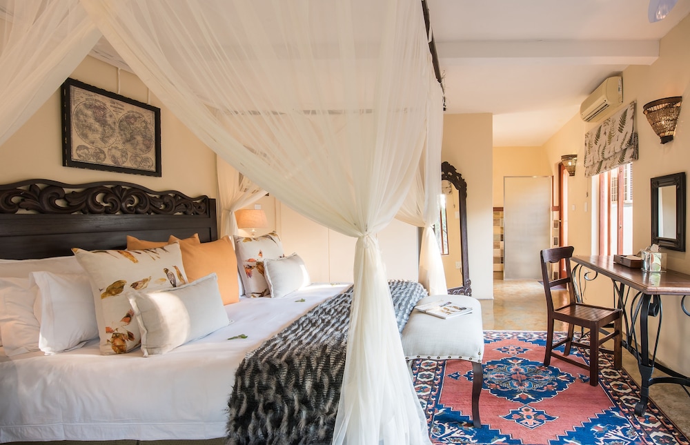 2 BEDROOMS, PRESIDENTIAL, SUITE, PRIVATE POOL