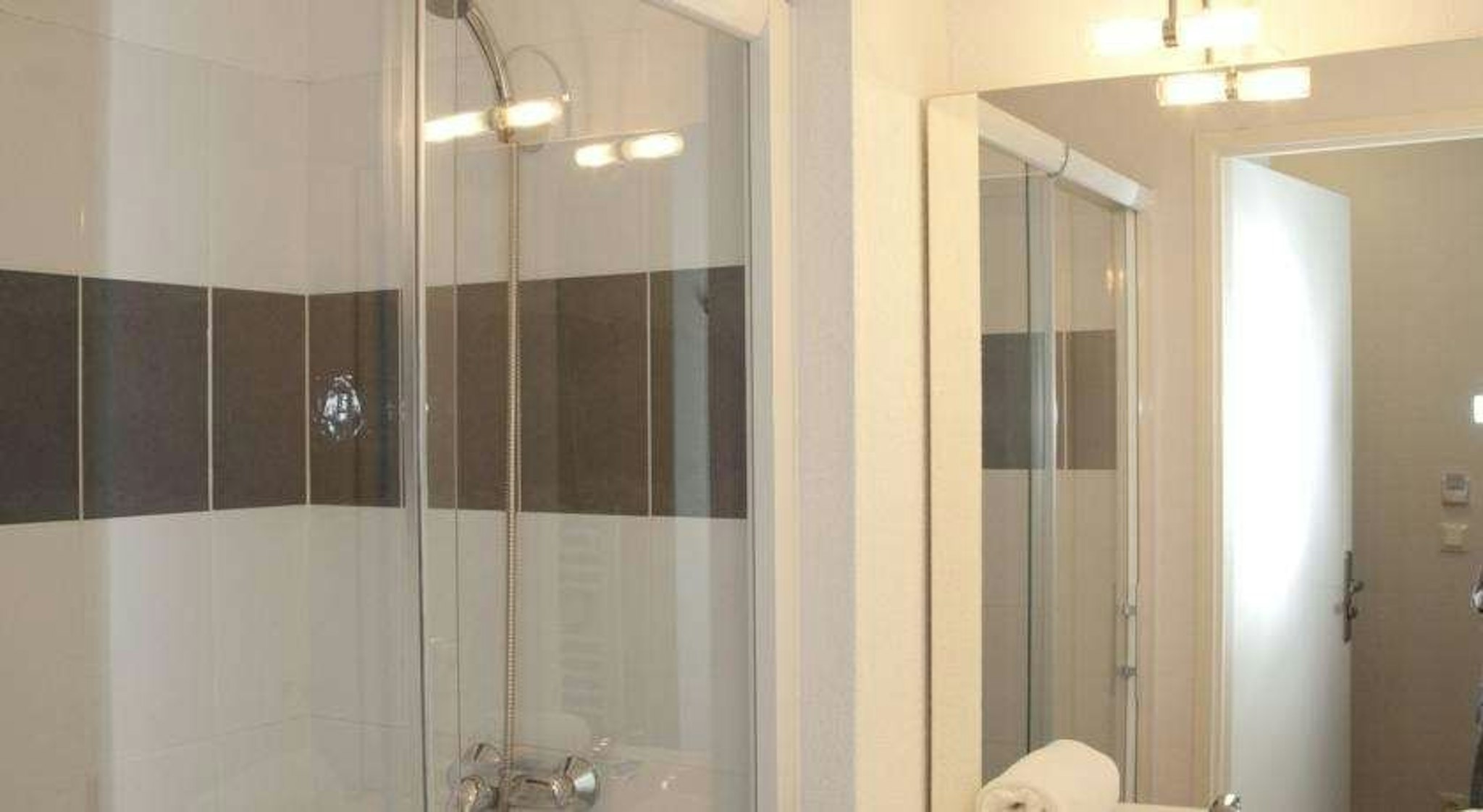 Teneo Apparthotel Bordeaux Merignac Aeroport 4/7