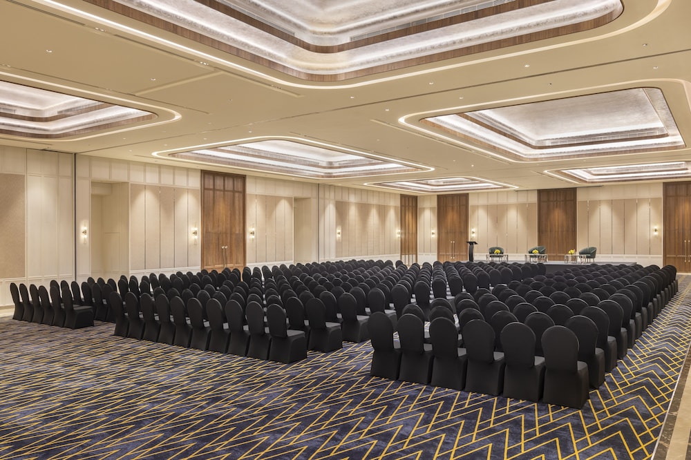 Aurika by Lemon Tree Hotels, Mumbai International Airport 39/50
