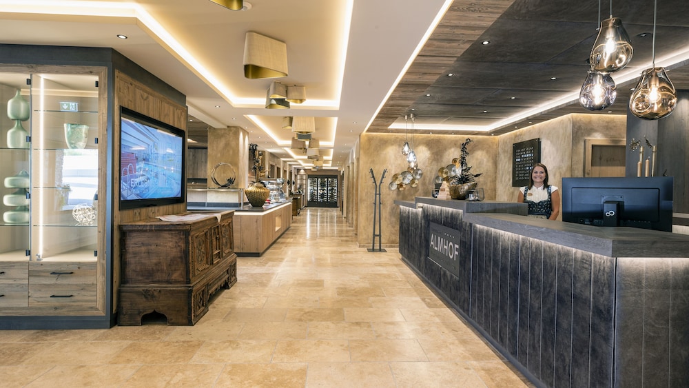 Almhof Hotel 7/48