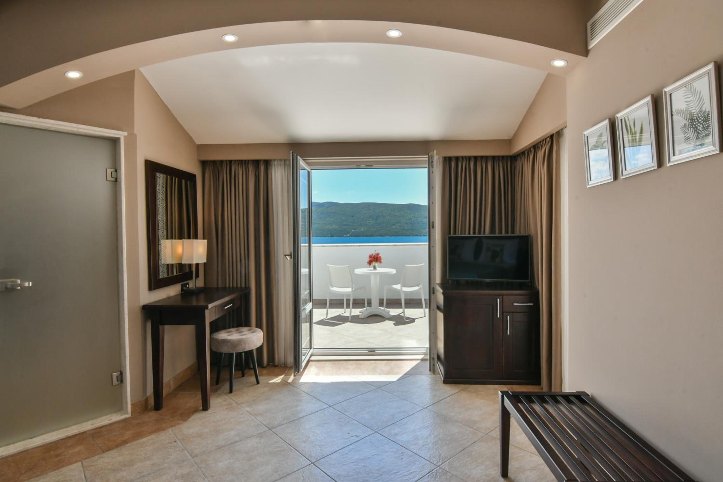Superior, Double Bed, Sea View, Perla 10/10
