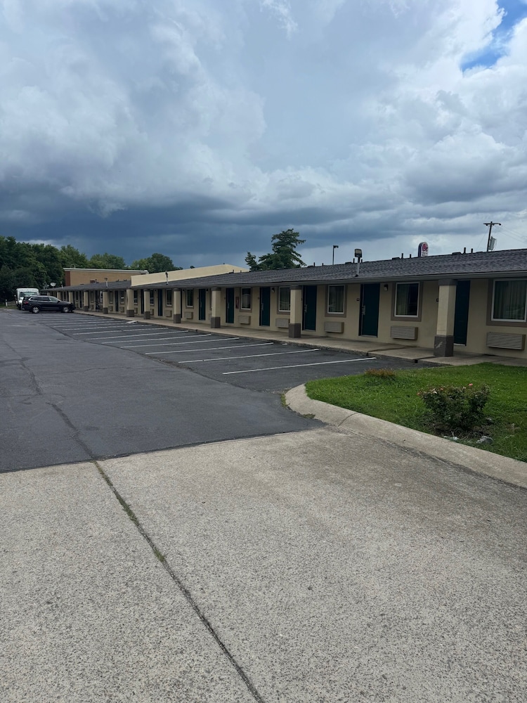 Somatel Goodlettsville Hotel 16/23
