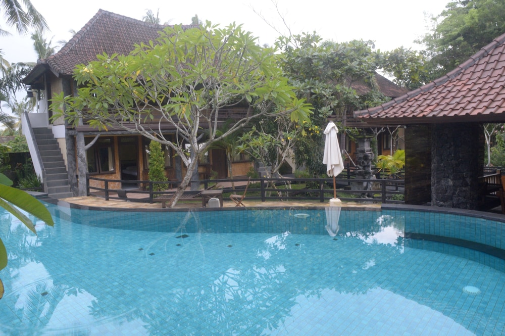 Kangkung Cottages 7/29