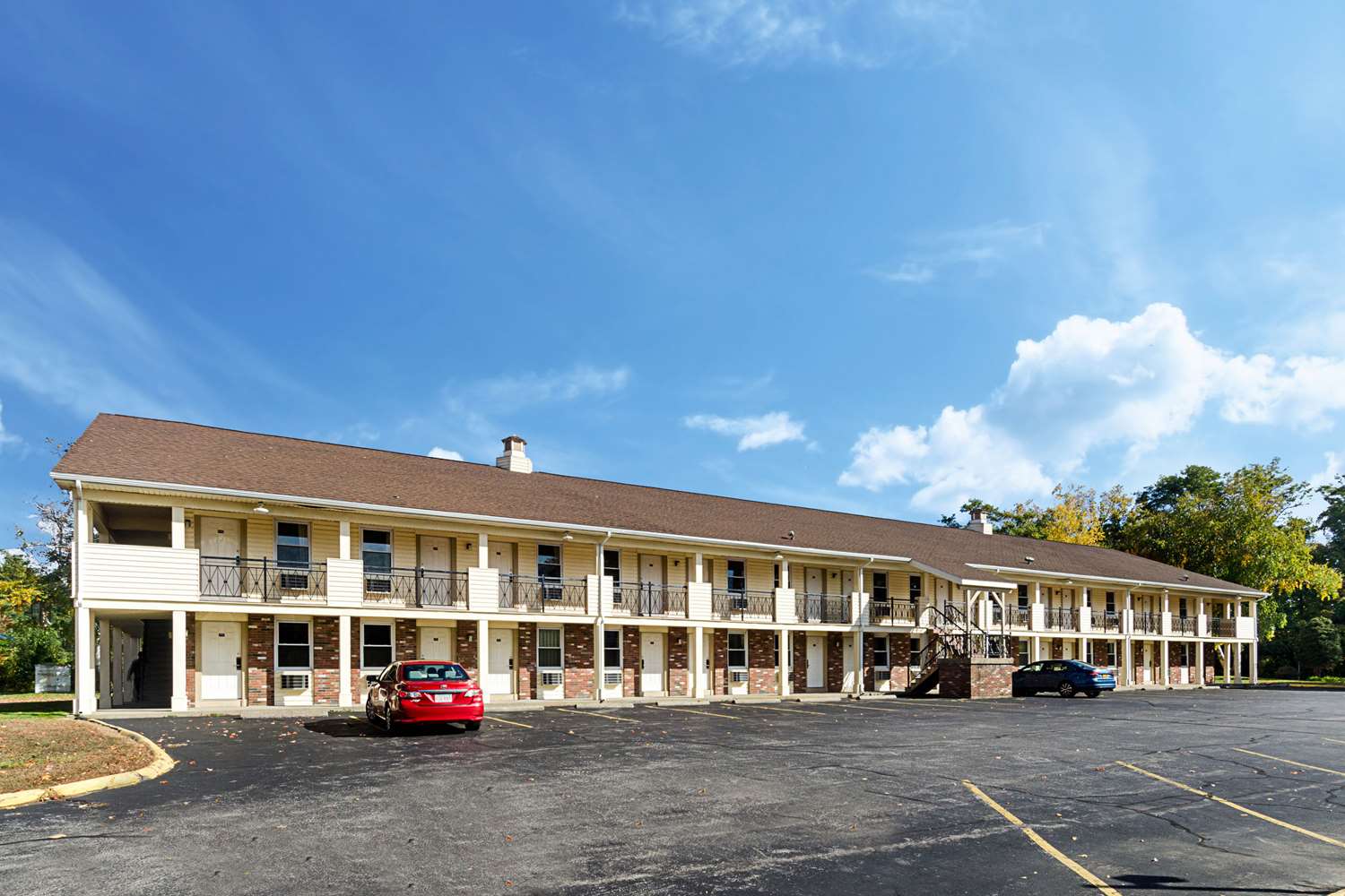 Econo Lodge Sturbridge Route 20 46/49