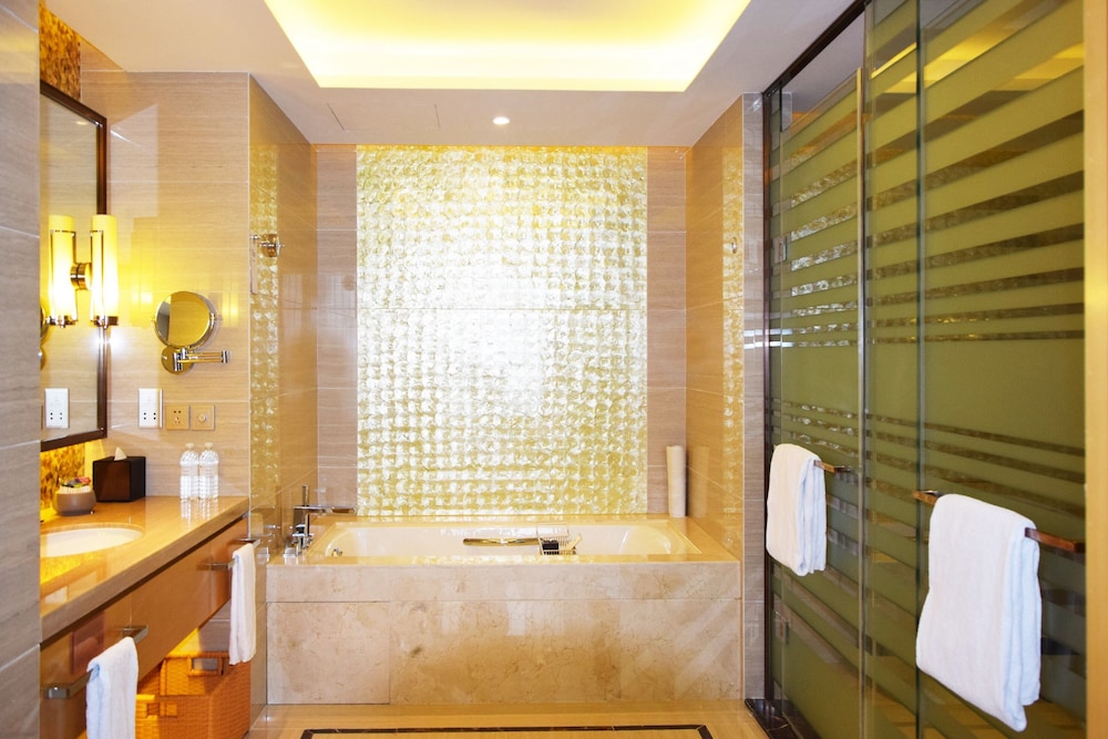 Pullman Changshu Leeman 34/78