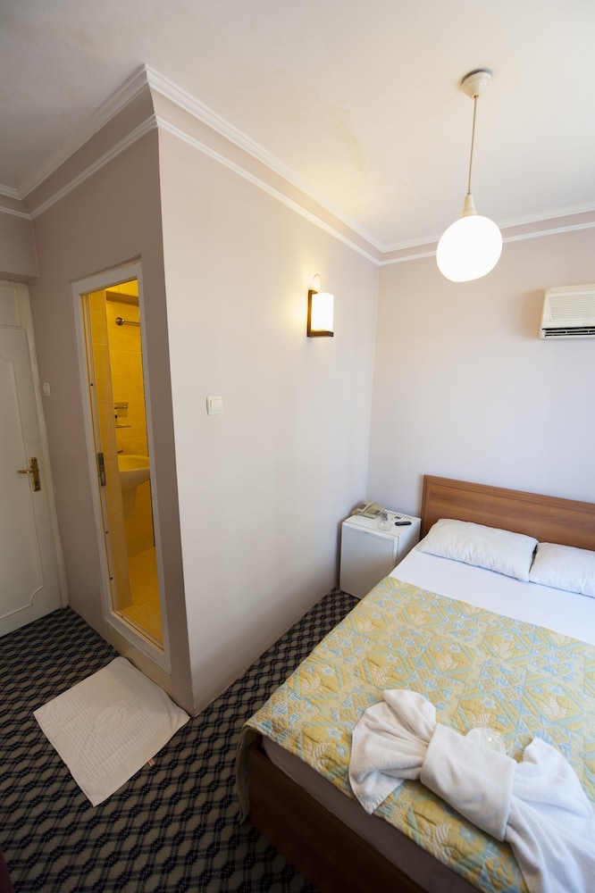 Grand Desi Hotel 19/50
