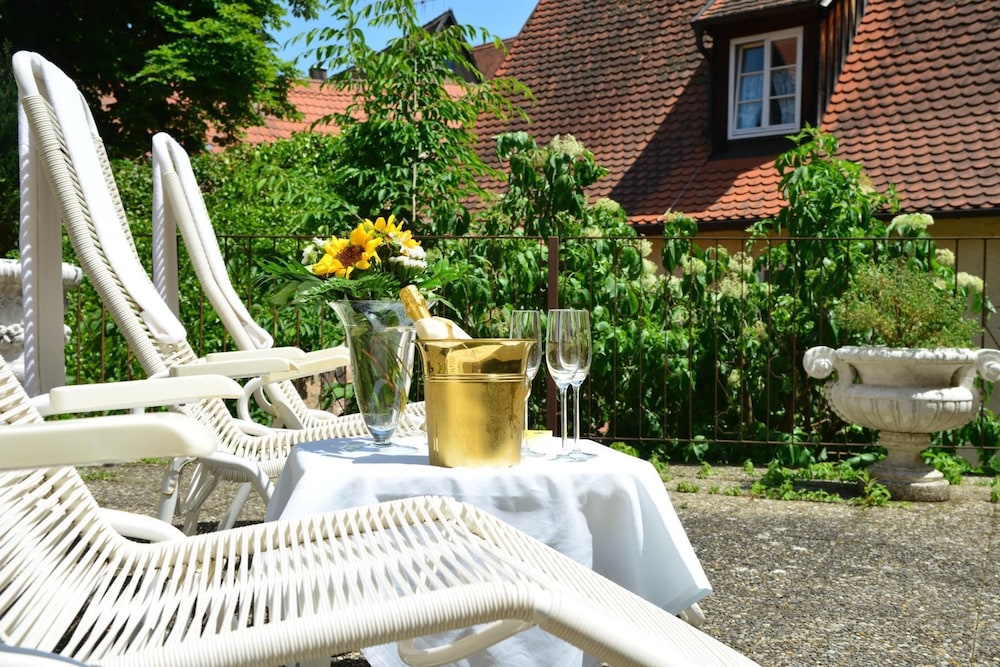 Romantica Hotel Blauer Hecht 56/57