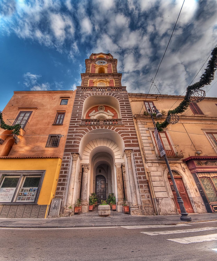 Palazzo Tasso 8/71