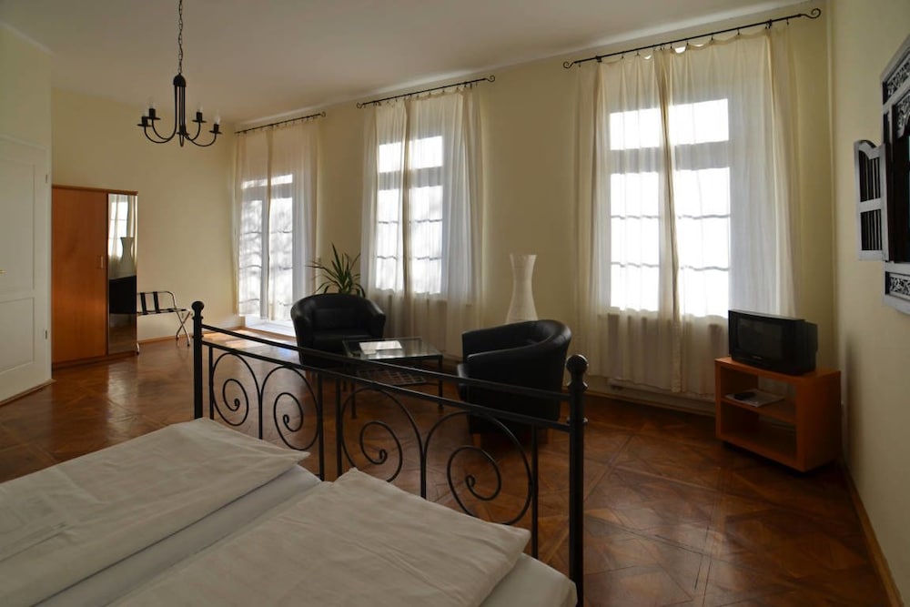 Hotel Villa Seraphinum 18/31