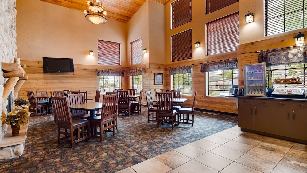 Best Western Plus Kelly Inn & Suites 37/43