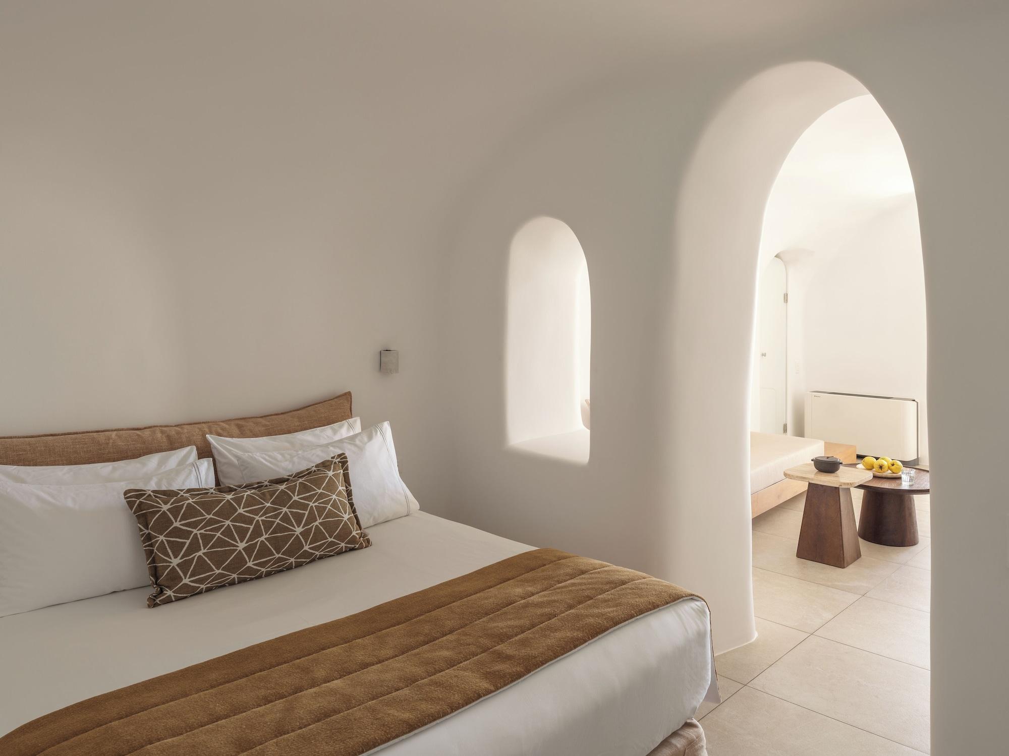 2 Bedrooms, Pool, River, Suite, Sea View