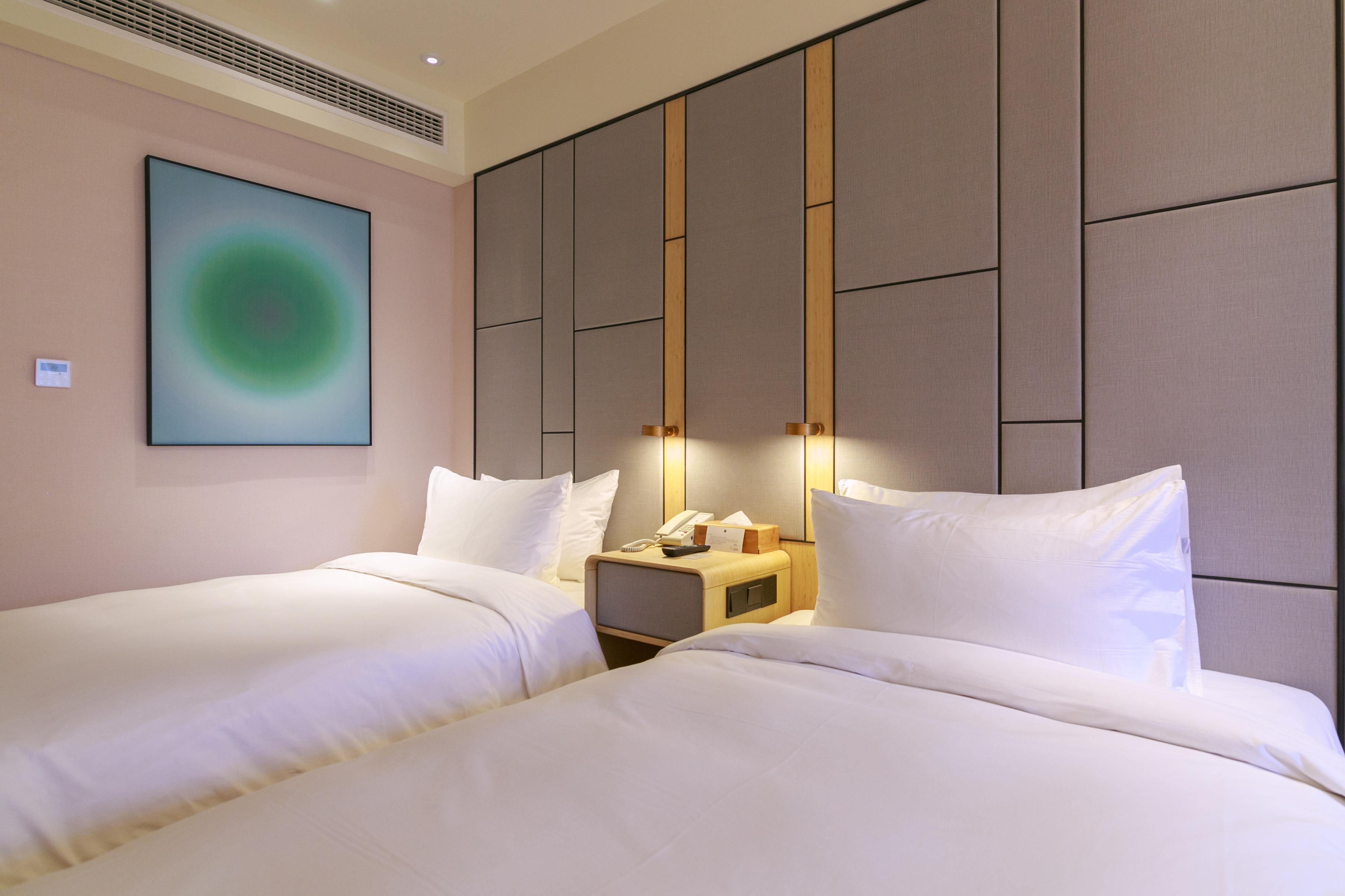Ji Hotel (Shanghai Youyi Road) 5/19