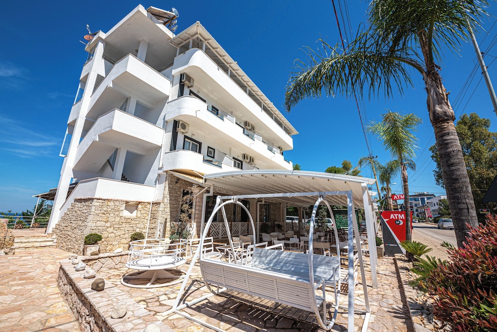 Hotel Murati 54/62
