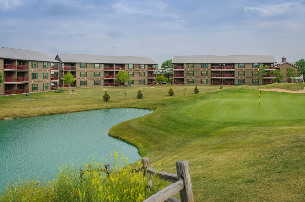 Holiday Inn Club Vacations Fox River Resort at Sheridan 2/47