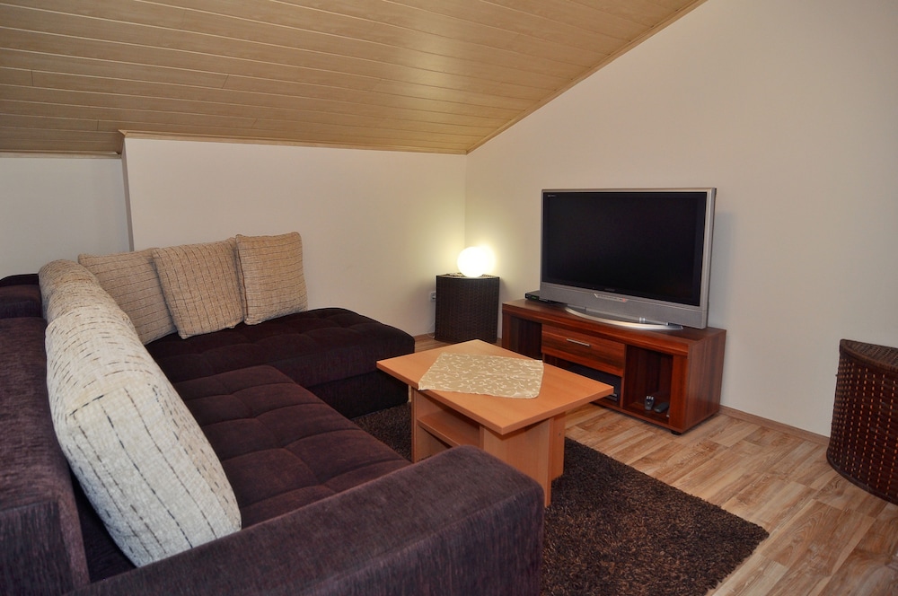 Villa Vanilla 18/50