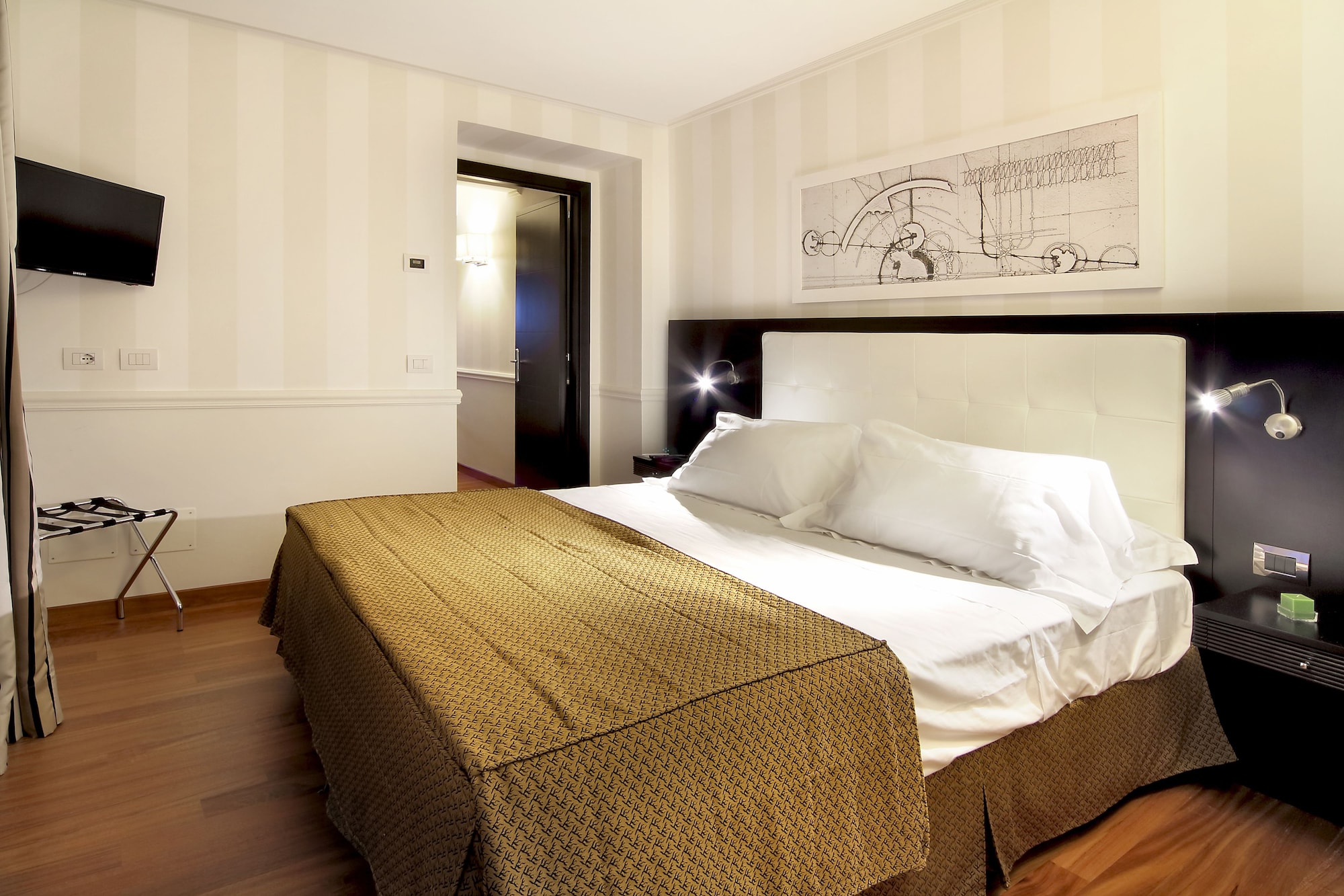 COMFORT, DOUBLE OR TWIN BED