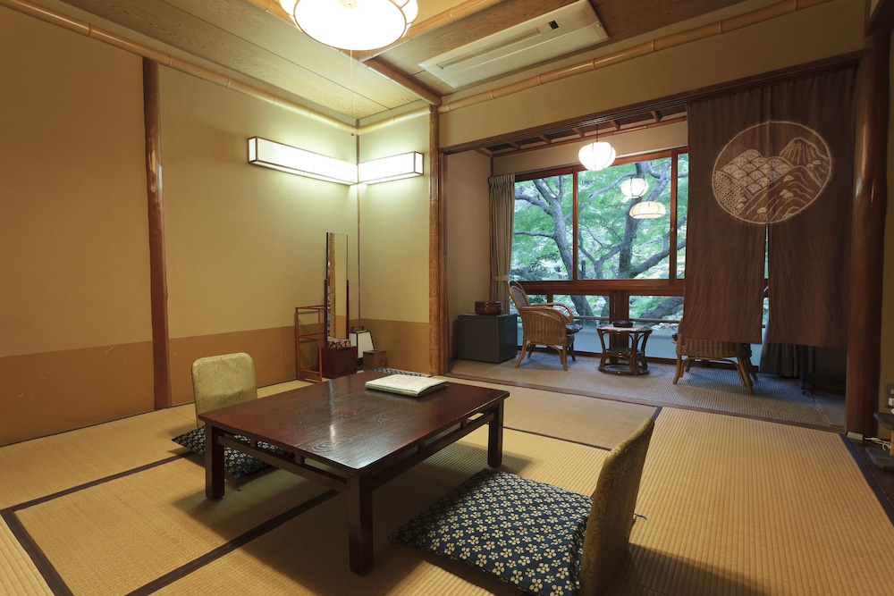 Fukuzumiro 37/50