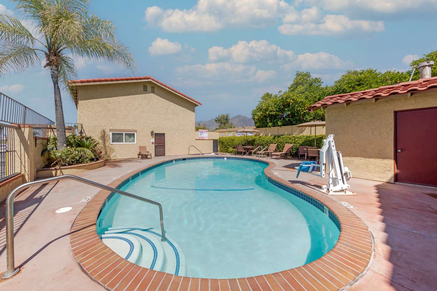 Best Western La Posada Motel 51/54
