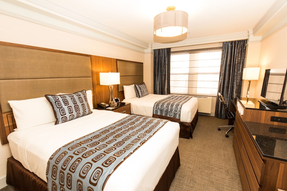 The Belvedere Hotel 12/45