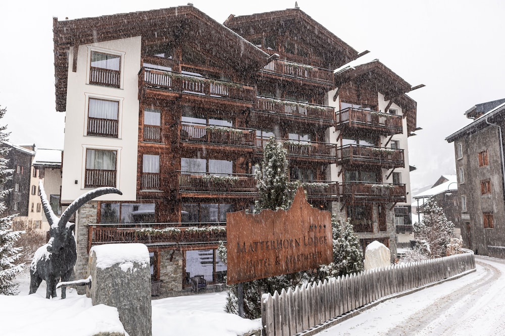 Matterhorn Lodge Hotel and Appartements 3/50