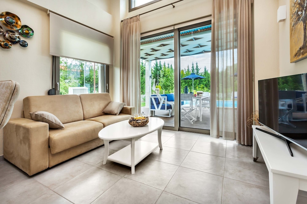 W Villas Halkidiki 26/50