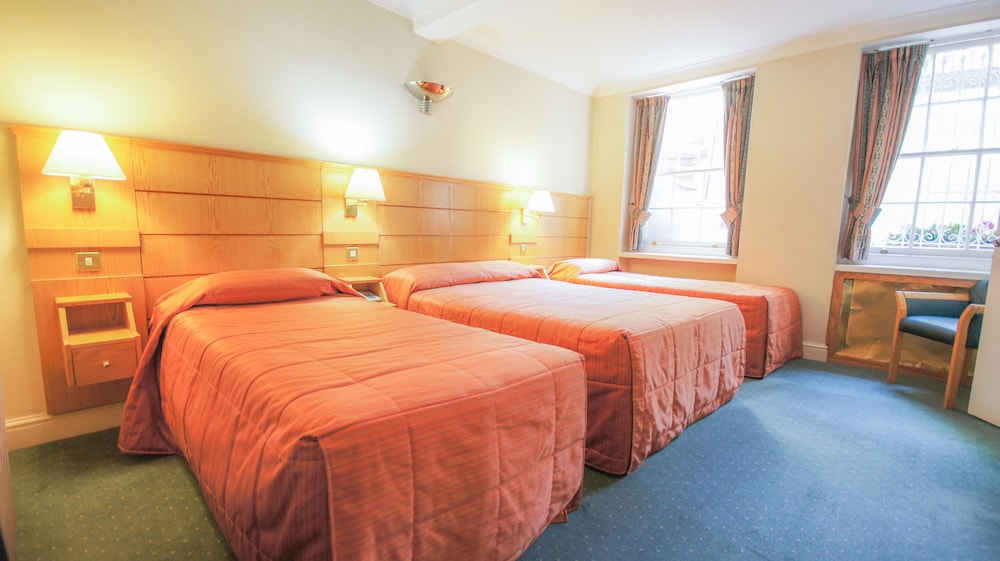 Nayland Hotel 32/66