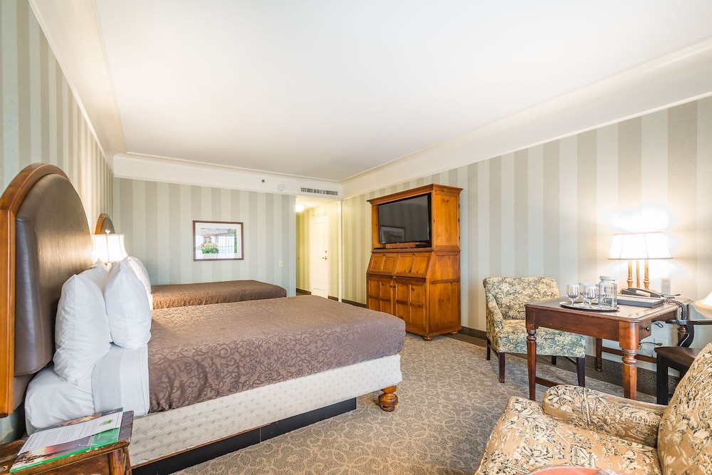 O Henry Hotel 16/70