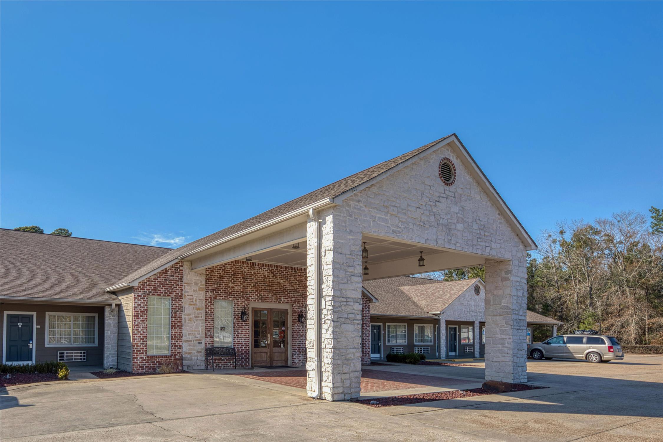 SureStay Hotel By Best Western Leesville 2/28
