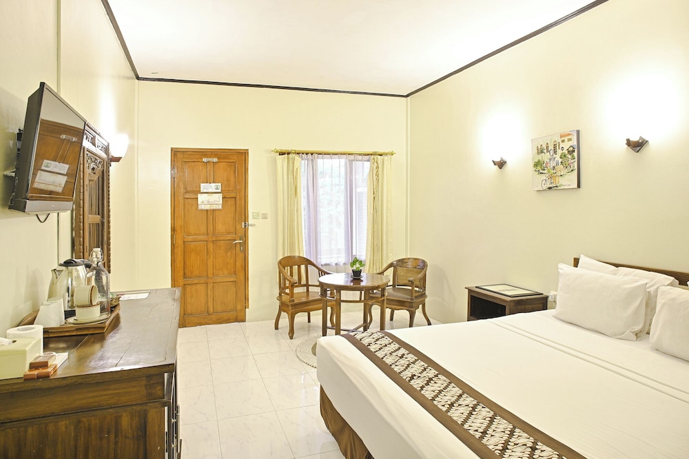 Paku Mas Hotel 7/41