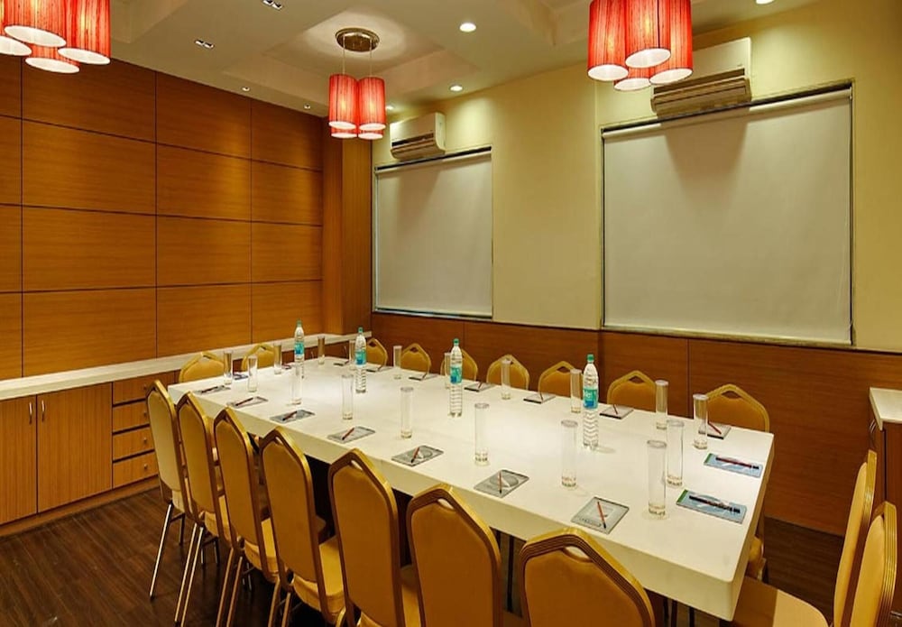 Hotel Deccan Pavilion Pune 21/26