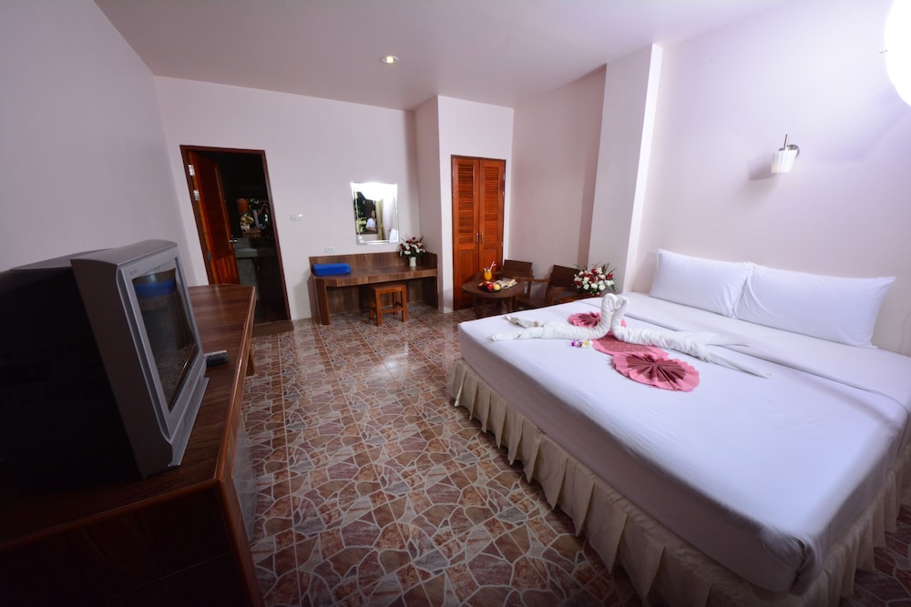 Haad Yao Bayview Resort And Spa 24/66