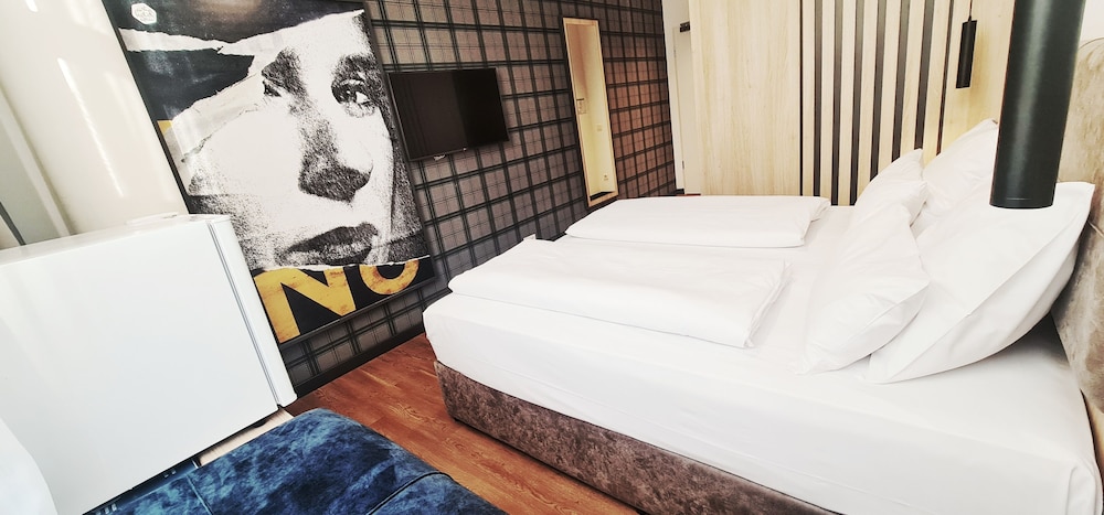 Roomingtons Munich Airport 21/46