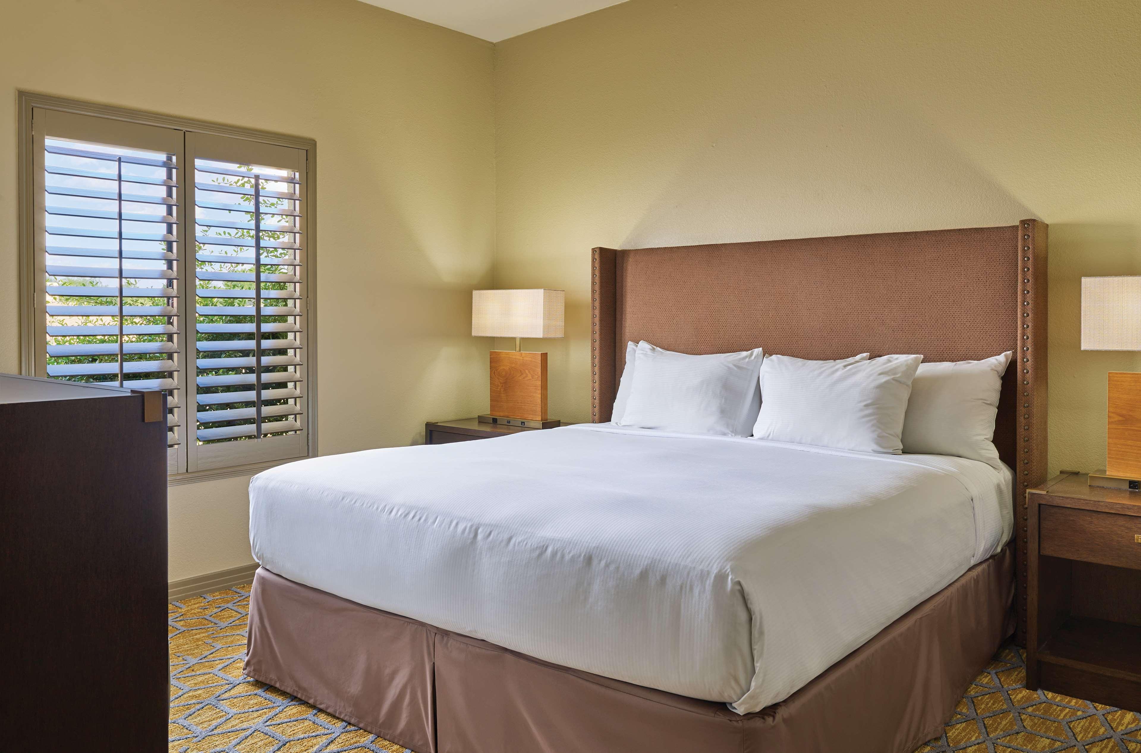 CASITA, SUITE, KING BED, LIVING AREA, PATIO