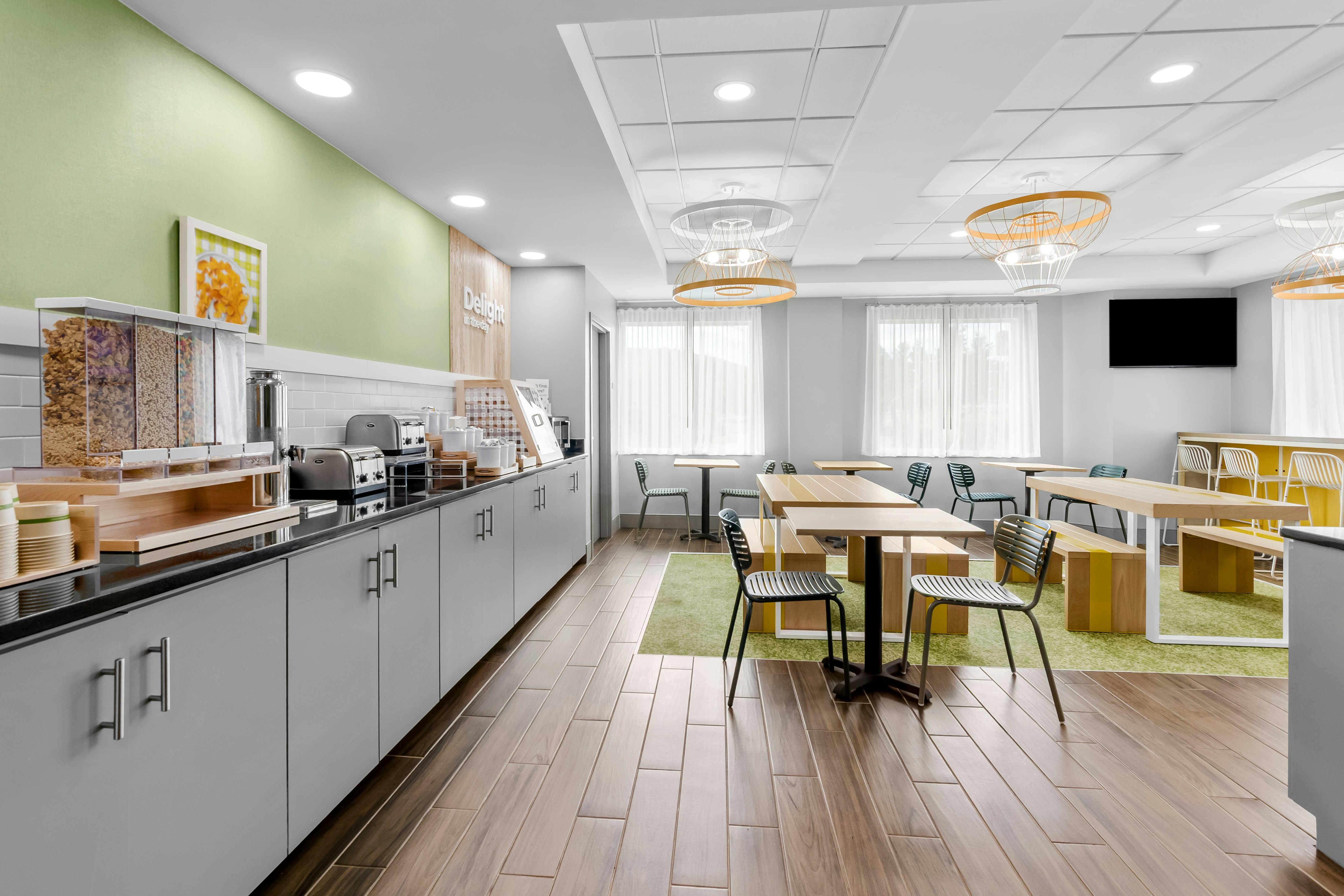 Spark by Hilton Lynchburg - University Area & Hwy 460 17/21