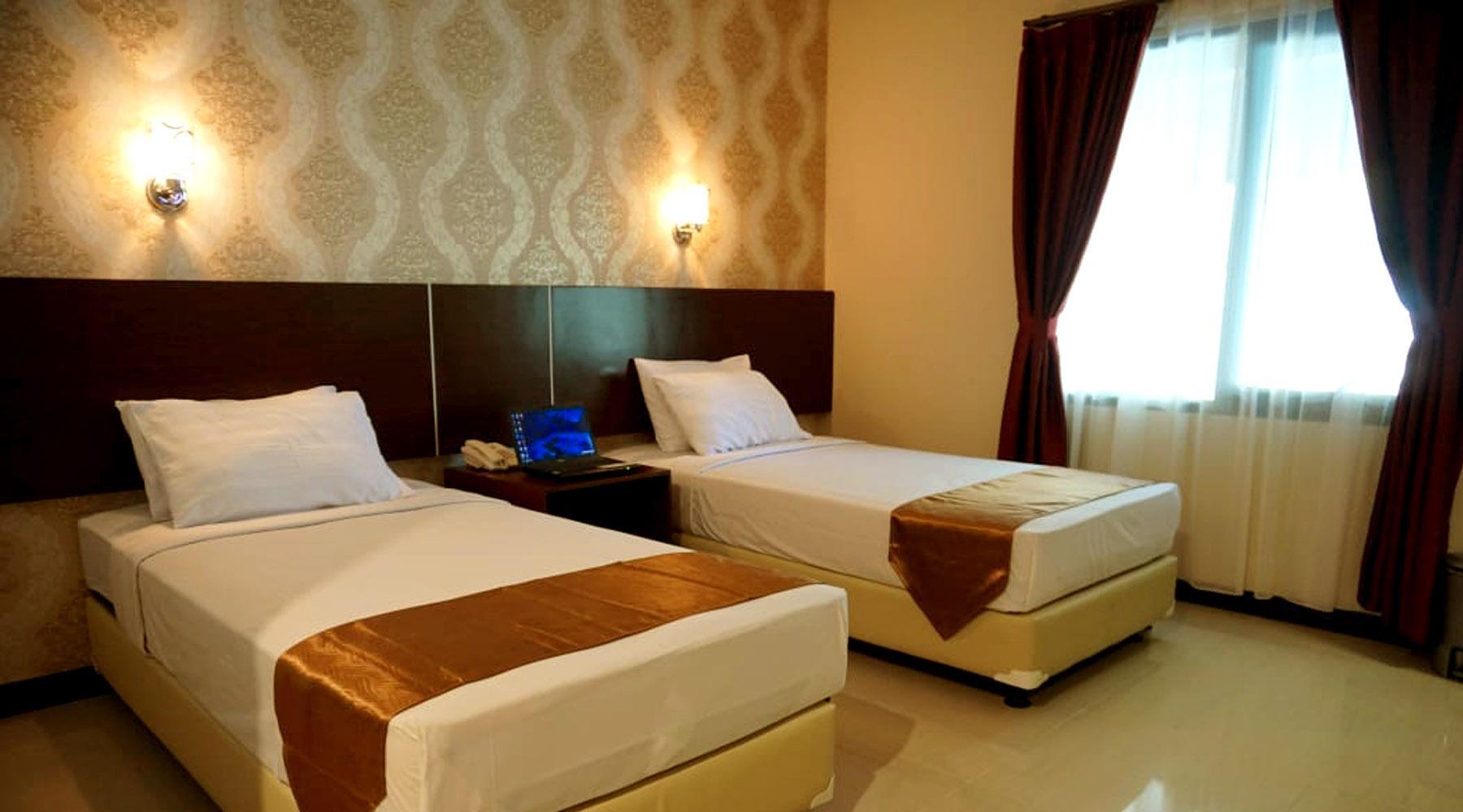 Superior, Twin Beds