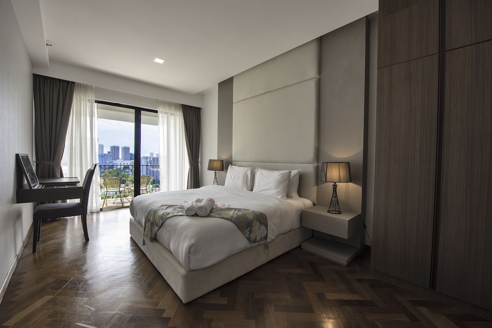 The Landmark Studio Suite 11/50