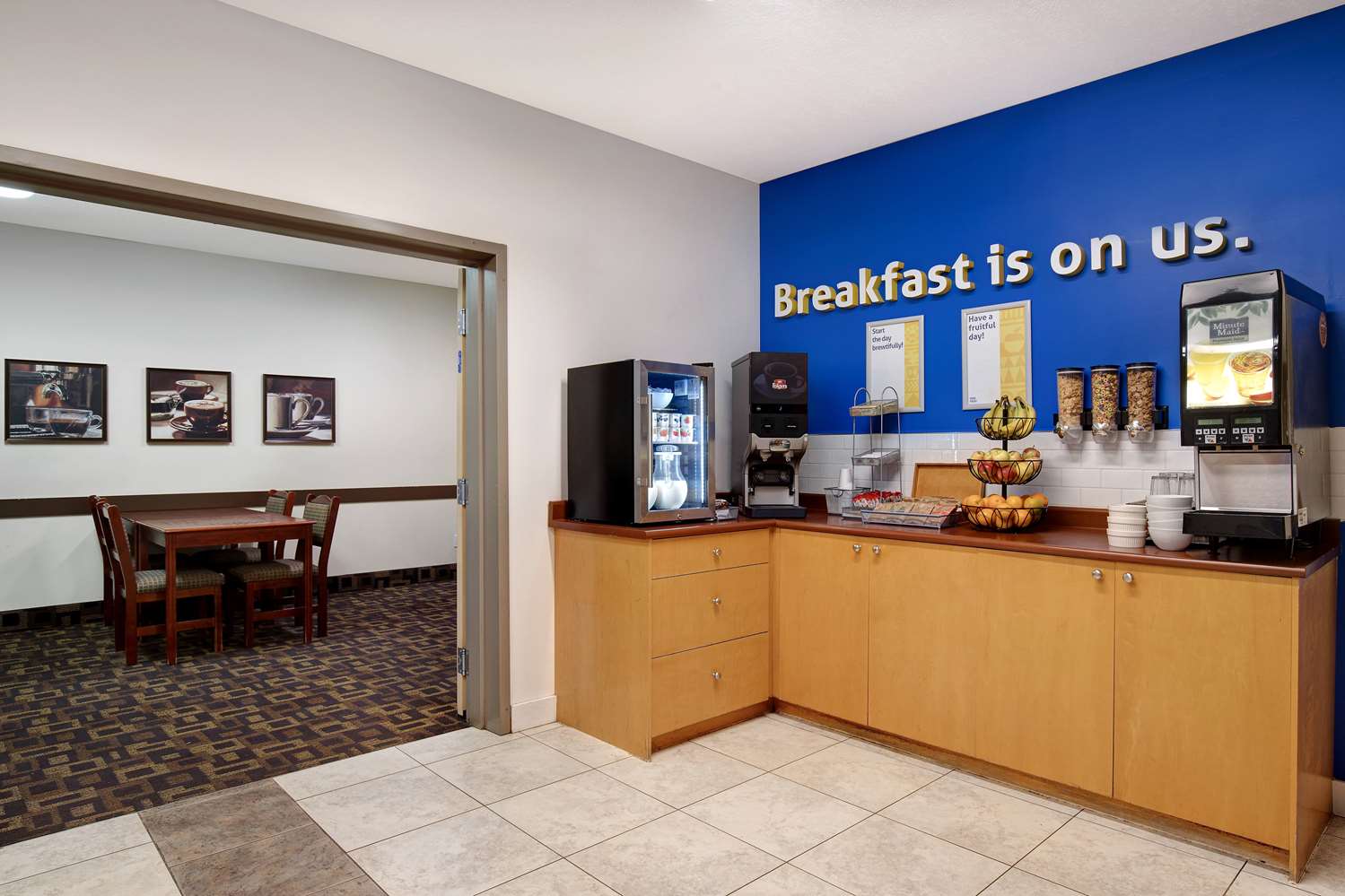 Days Inn by Wyndham Dawson Creek 32/40