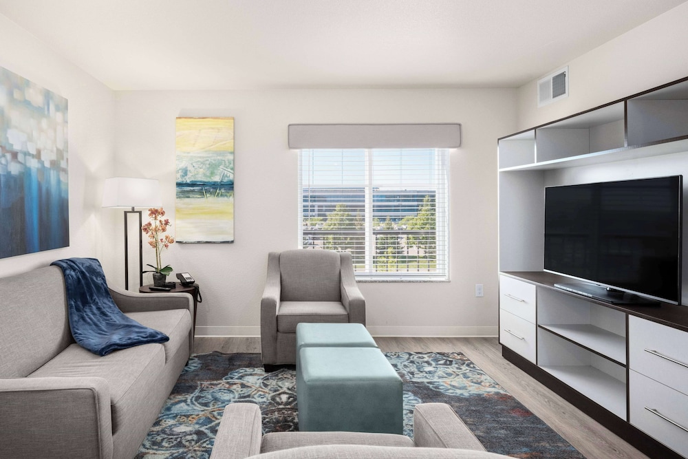 WaterWalk Extended Stay by Wyndham Minneapolis - Plymouth 37/62