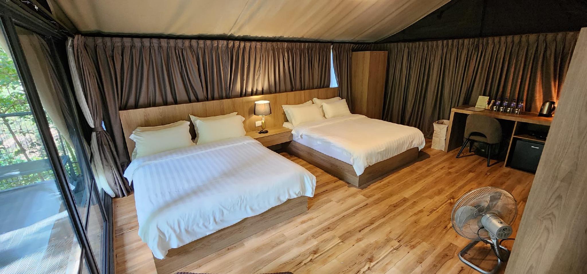 Safari, Tent, 2 Queen Beds
