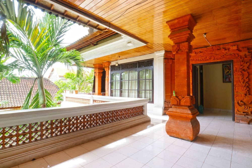 Bali Senia Hotel 9/42