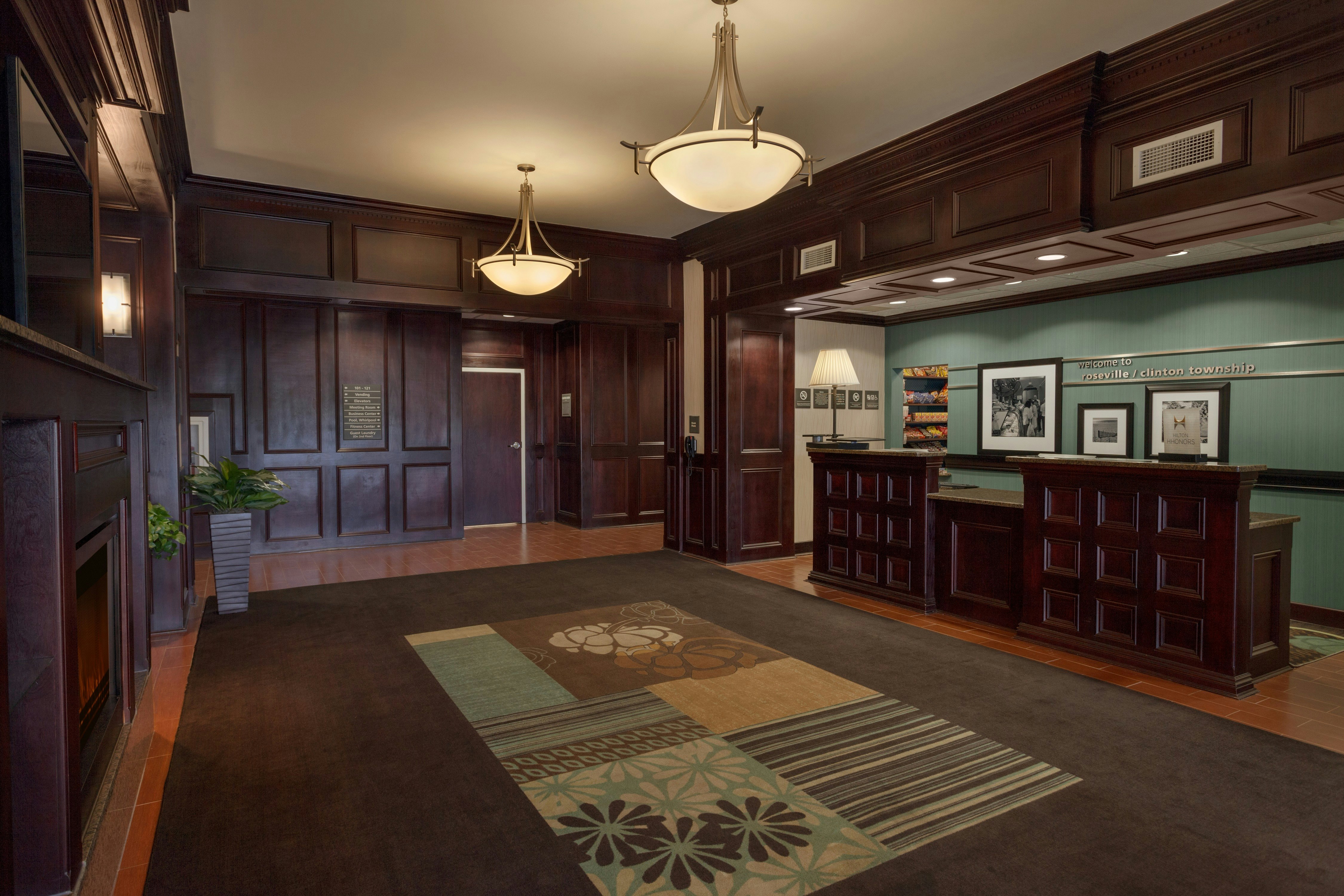 Hampton Inn Detroit/Roseville 2/20