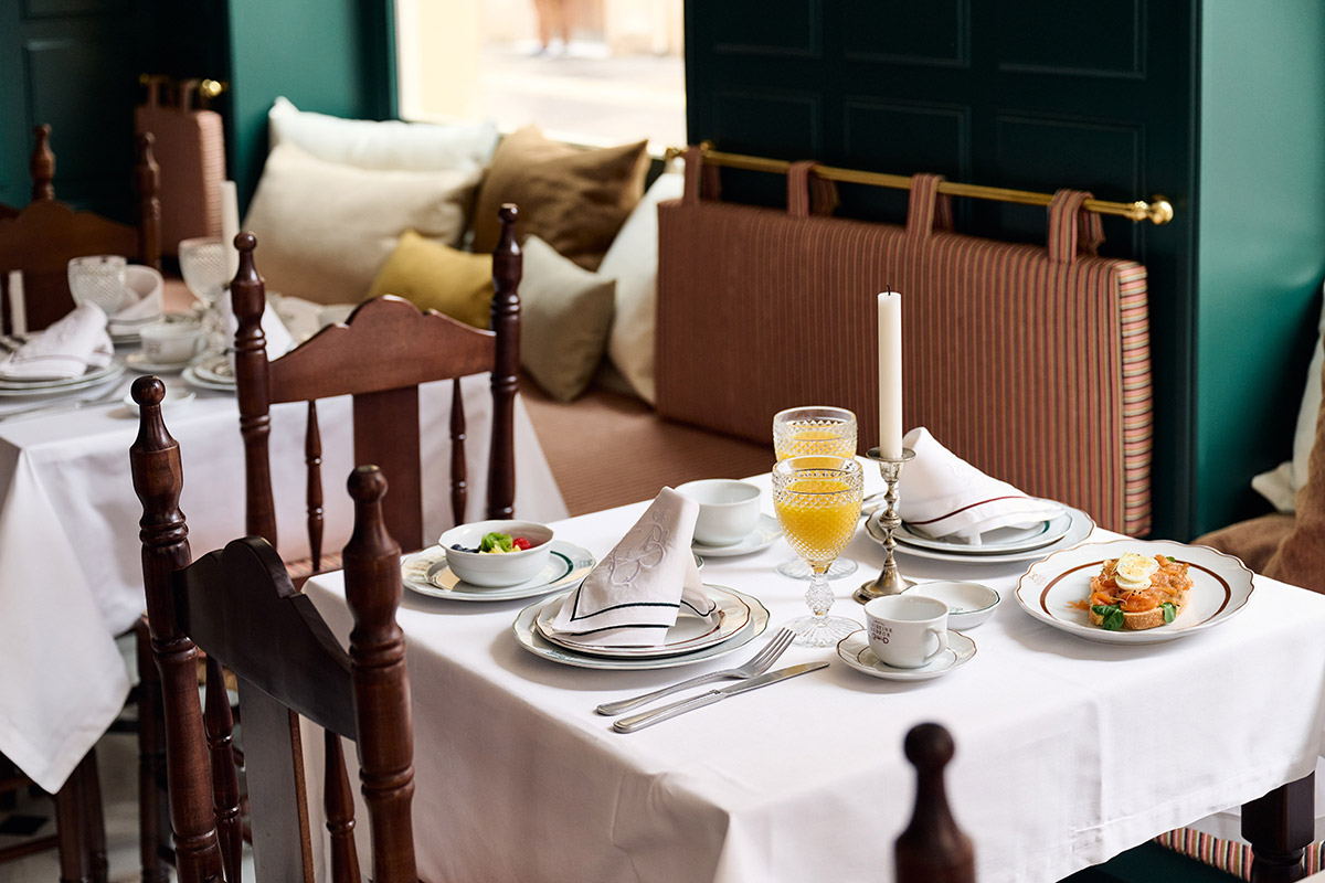 Cristine Bedfor Malaga Boutique Hotel 56/65
